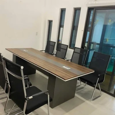 Ghế phòng họp KQC10 bố trí quanh bàn họp