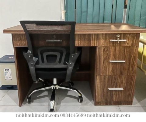 Bàn làm việc văn phòng bằng gỗ có ngăn kéo khóa tại Bình Dương,tp hồ chí minh