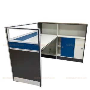 Bàn chữ L văn phòng khung nhôm kính hiện đại có tủ phụ tiện lợi