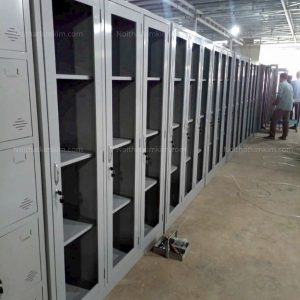 Tủ hồ sơ sắt 3 cánh kính kích thước 1830x1350x450mm tiện dụng giá tốt tại bình dương